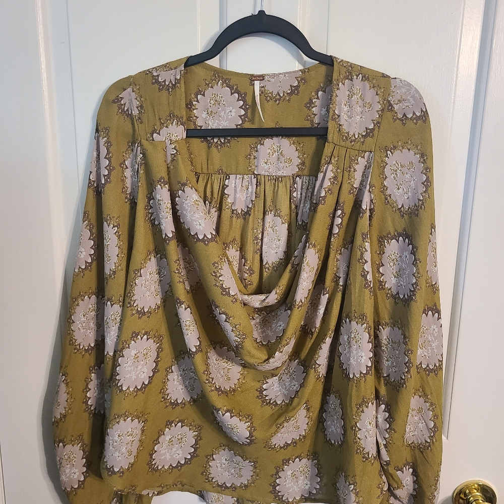 Free People draped frosemi-sheer top in golden rod. Dropped neck line. Size S.